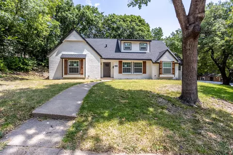 809 Wood River Rd, Dallas, TX 75232
