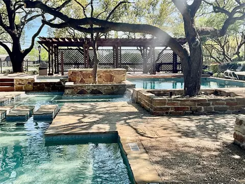 3629 W Northgate Dr #137, Irving, TX 75062