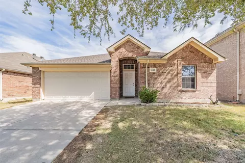 5140 Waterview Ct, Fort Worth, TX 76179
