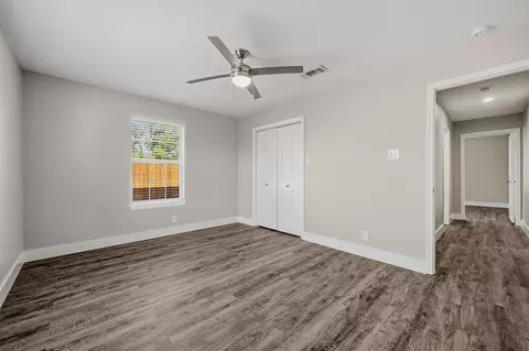 Bedroom - 566 Mccraw Ln, Denison, TX 75021 photo 3 of 4