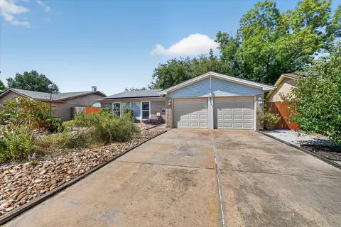512 Park Center Blvd, Saginaw, TX 76179