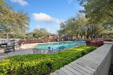 6226 Bandera Ave #C, Dallas, TX 75225