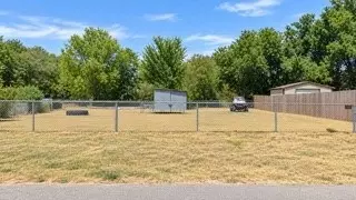 120 Maple, Paradise, TX 76073