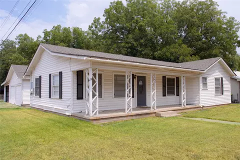 101 Easy St, Valley Mills, TX 76689