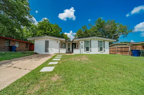 905 Piedmont Dr, Garland, TX 75040