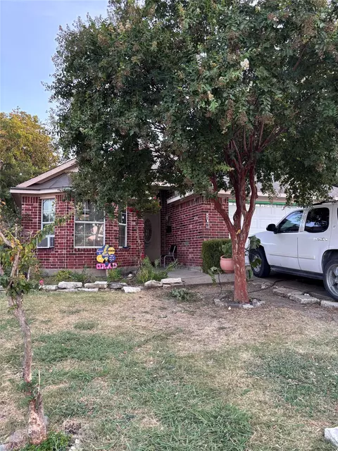 806 Greenville Rd, Mckinney, TX 75069