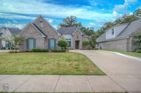 142 St Andrews Ln, Benton, LA 71006