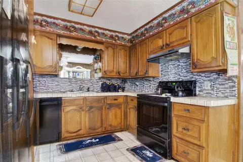 Kitchen - 3117 N 15th St, Waco, TX 76708 photo 1 of 3