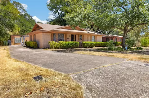Exterior - 3117 N 15th St, Waco, TX 76708 photo 3 of 7