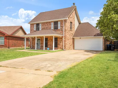6437 Henco Dr, Fort Worth, TX 76119