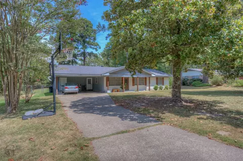 6716 Bolinger Dr, Shreveport, LA 71107