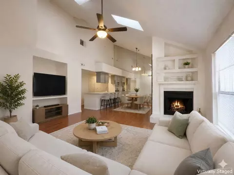 7525 Holly Hill Dr #10, Dallas, TX 75231