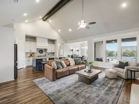 Living - 3051 Kessler Dr, Celina, TX 75009 photo 3 of 6