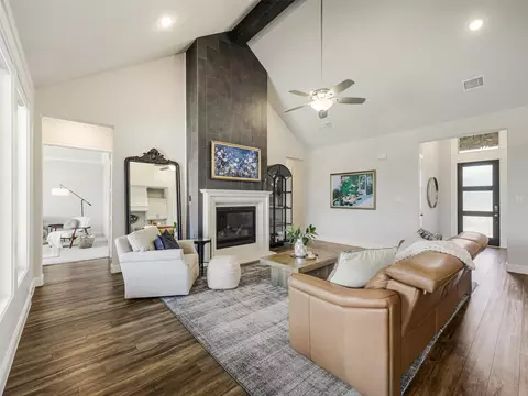 Living - 3051 Kessler Dr, Celina, TX 75009 photo 2 of 6