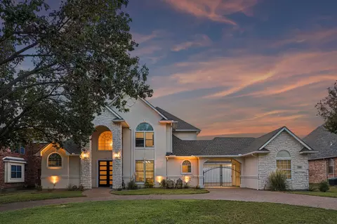 1129 Wishing Well Ct, Cedar Hill, TX 75104