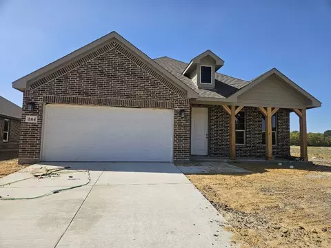 804 Silverleaf Dr, Ennis, TX 75119