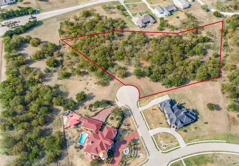 1211 Tulip Ct, Grand Prairie, TX 75104
