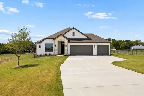 2430 Cross Timbers Dr, Lowry Crossing, TX 75069