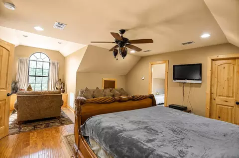 Bedroom - 216 Pr 3463, Gladewater, TX 75647 photo 4 of 4