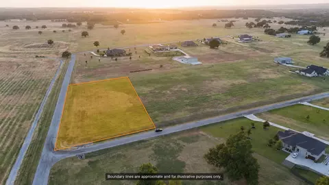 152 Westmeadow Dr, Weatherford, TX 76087