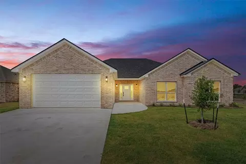 104 Great Trail Rd, Riesel, TX 76682