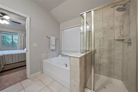 Bath - 1021 Sheldon Dr, Anna, TX 75409 photo 2 of 3