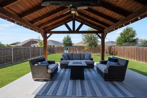 Exterior - 1021 Sheldon Dr, Anna, TX 75409 photo 2 of 7