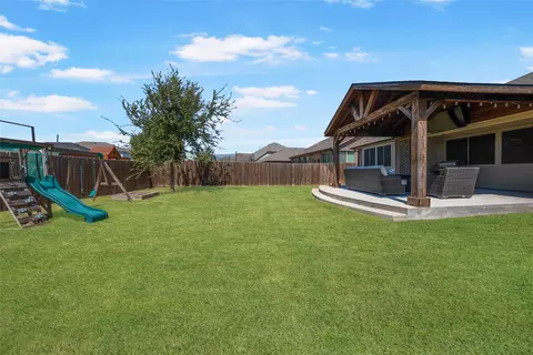 Exterior - 1021 Sheldon Dr, Anna, TX 75409 photo 7 of 7