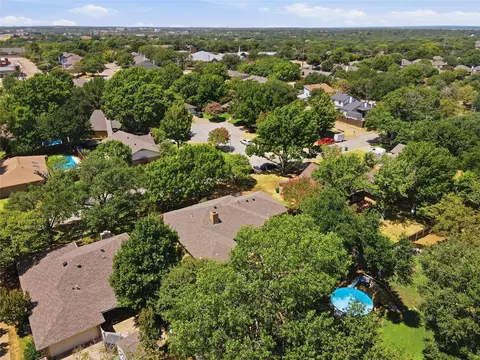View/Area - 314 Brookside Dr, Grapevine, TX 76051 photo 6 of 10