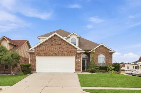 6427 Miranda Dr, Fort Worth, TX 76131