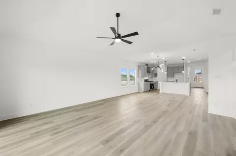 Living - 304 Sequoia Ln, Denton, TX 76210 photo 1 of 3