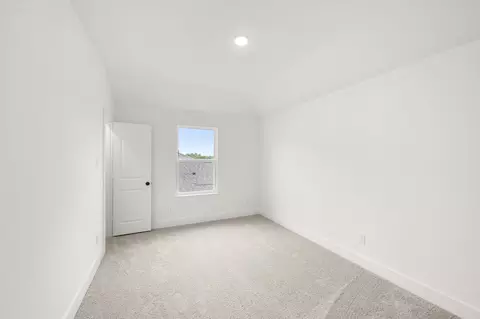 Bedroom - 304 Sequoia Ln, Denton, TX 76210 photo 4 of 5