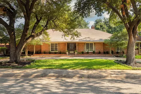 7117 Chipperton Dr, Dallas, TX 75225