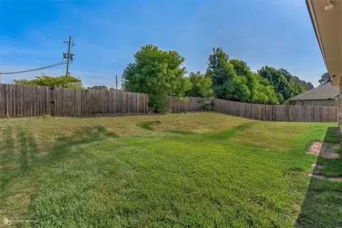 Exterior - 104 Brimestone Loop, Benton, LA 71006 photo 7 of 8