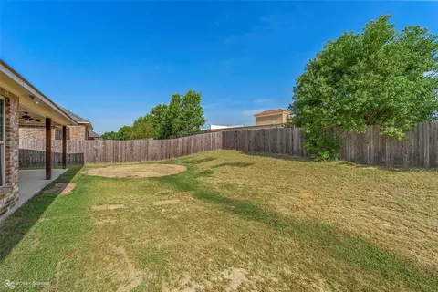 Exterior - 104 Brimestone Loop, Benton, LA 71006 photo 5 of 8