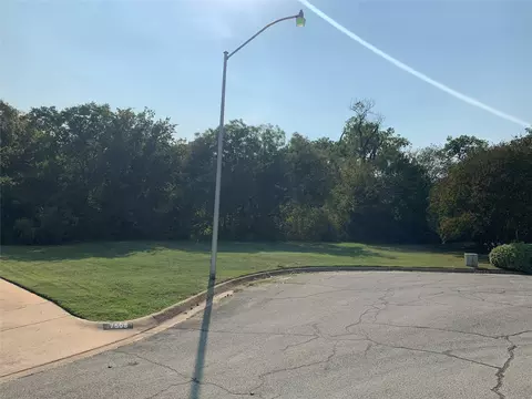 7504 Teakwood Ct, Fort Worth, TX 76112