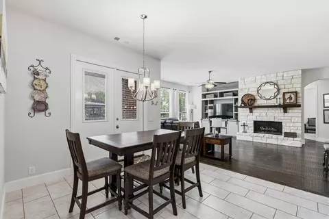 Dining - 157 Daniel Dr, Van Alstyne, TX 75495 photo 2 of 2