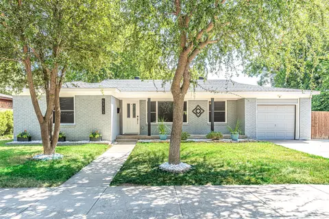 5713 Tracyne Dr, Westworth Village, TX 76114