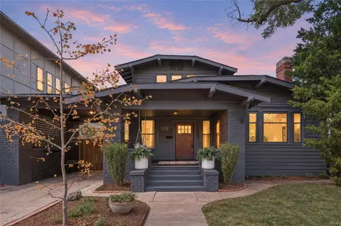 719 N Bishop Ave, Dallas, TX 75208