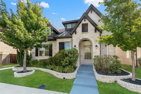 12778 Friar St, Farmers Branch, TX 75234