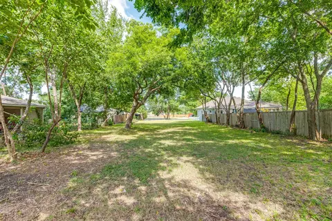 605 N Kentucky St, Mckinney, TX 75069