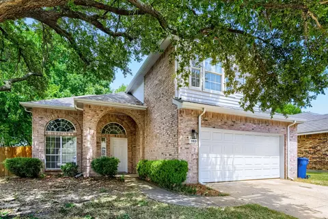 1153 Regal Dr, Garland, TX 75040