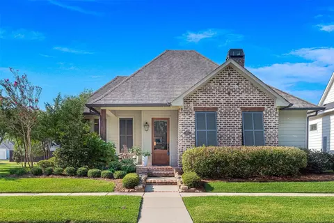 1951 Buckhorn Dr, Shreveport, LA 71106