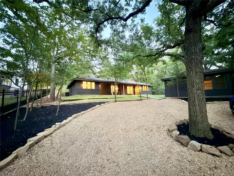 341 Scenic Dr, Highland Village, TX 75077