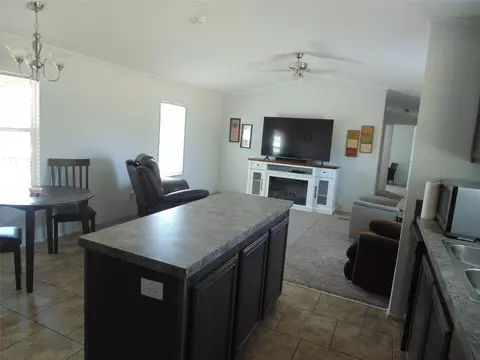 906 N Blanco St, Coleman, TX 76834