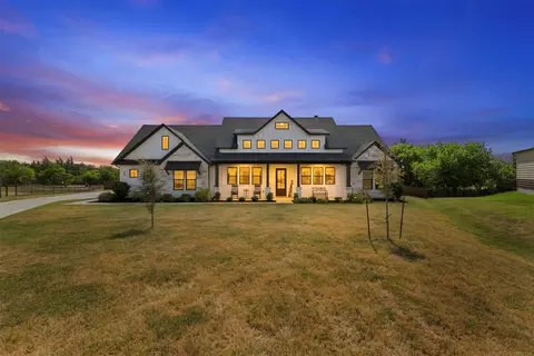 21 Reid Ct, Waxahachie, TX 75167