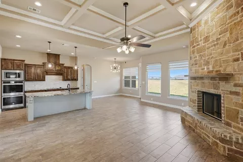 8600 County Road 1229, Godley, TX 76044