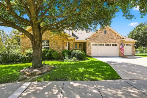 7061 Bay Hill Dr, Frisco, TX 75036