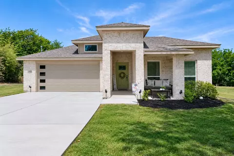 1420 Marshall St, Greenville, TX 75401
