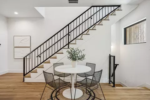 2147 Mail Ave #102, Dallas, TX 75235